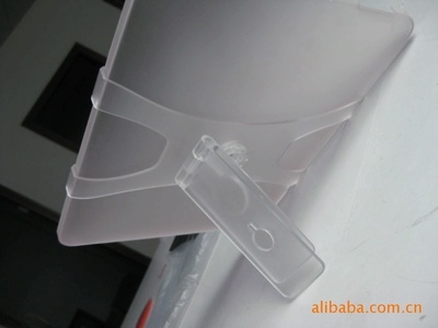 攜手新中大 定格魅力深圳的信號——通信器材領域下IPAD水晶殼與新型護航的全面賞析